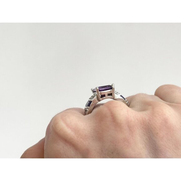 Geometric Amethyst Gemstone Rectangular Cut Sterling Silver Vintage Ring - sz 8 - Picture 10 of 10